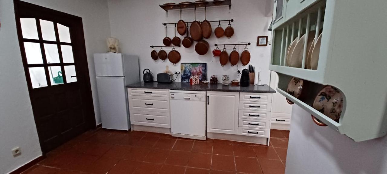 Casa Das 3 Palmeiras Арайолос Екстериор снимка